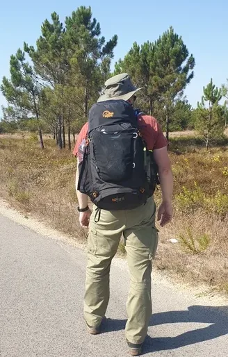 Sac à dos Lowe Alpine porté sur le Camino del Norte