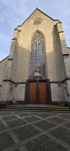 Façade de l'église St. Remigius à Bonn, où Beethoven jouait de l'orgue