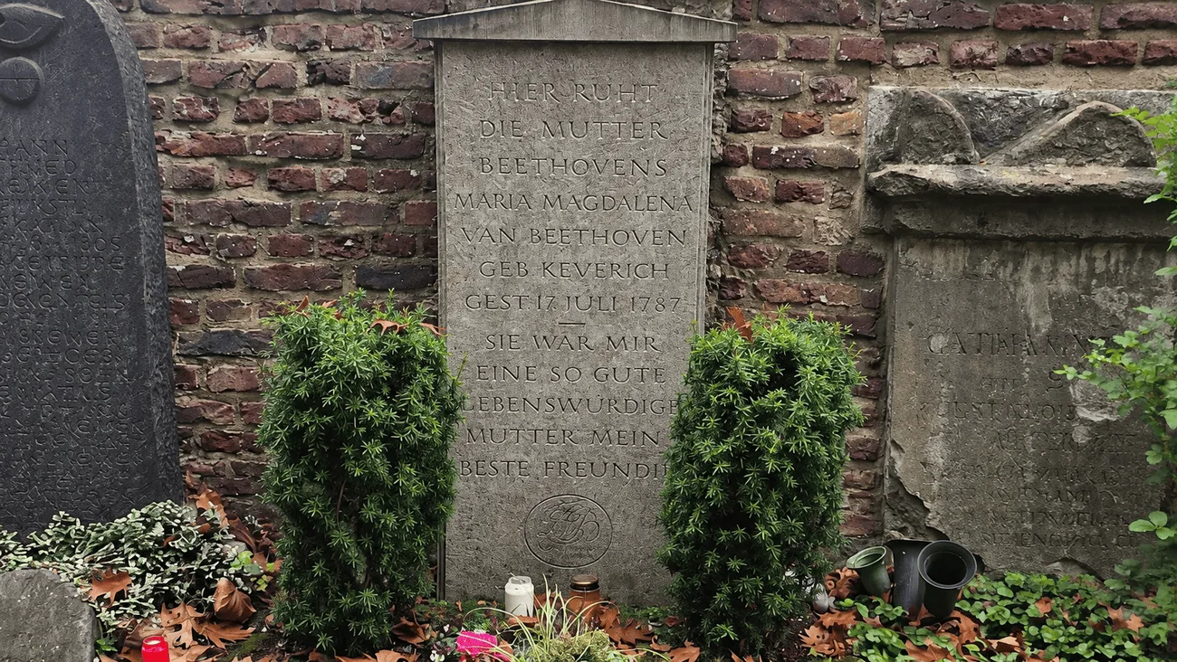 Tombe de Maria Magdalena van Beethoven, mère de Beethoven, à l’Alter Friedhof de Bonn